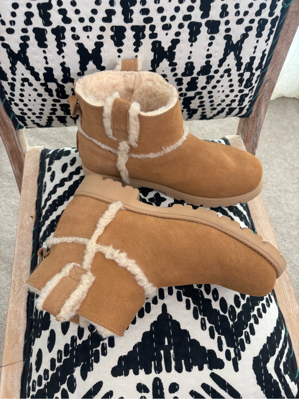 NWOT Chestnut Suede Shearling-Lined Ankle Boots